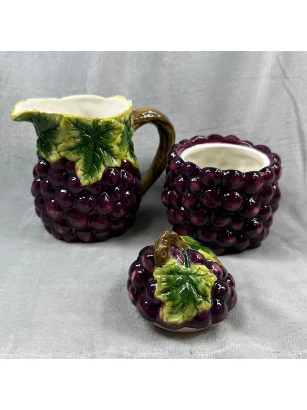 Grape-Themed Ceramic Pitcher Sugar Bowl Set Kitchen Decor Vintage 2 Piece Set KK